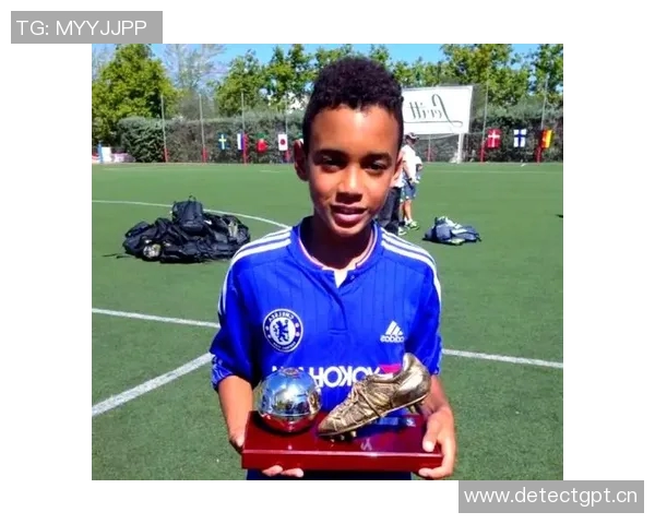 穆夏拉:德国足球新星崛起的背后故事与未来潜力解析